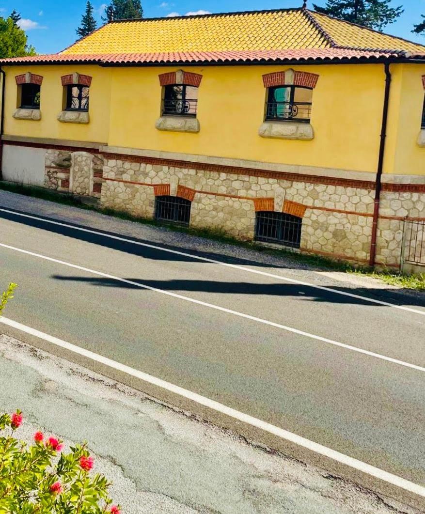 Logis Hotel Et Restaurant La Bastide Cabezac Bize-Minervois Dış mekan fotoğraf